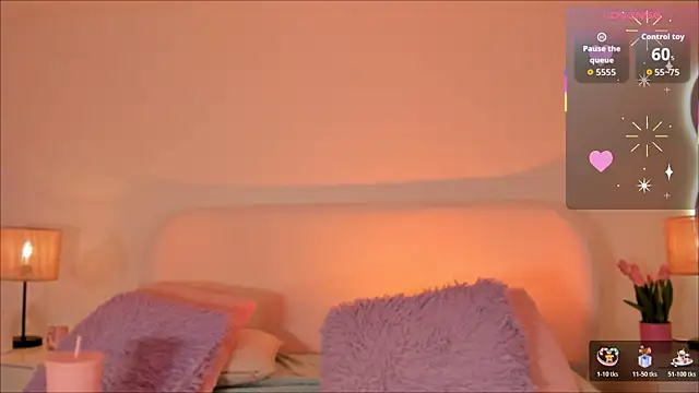 Megan-holly's cam snapshot