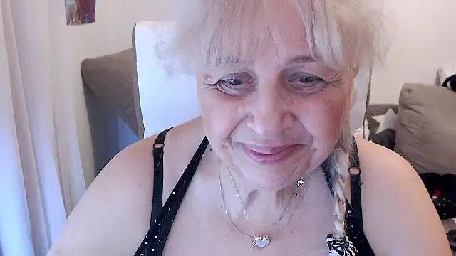 SusiLifeXXX's cam snapshot