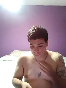 SmallJayV live sex cam