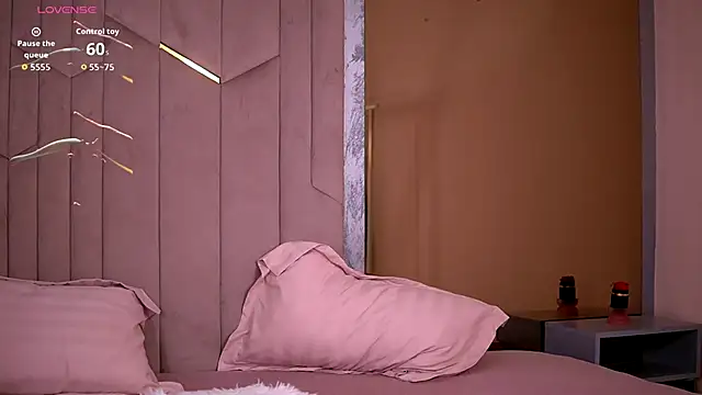 KayleeFlynn's cam snapshot