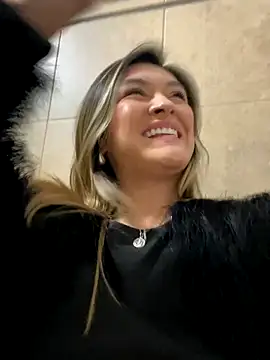 GeorginaBlack live sex cam