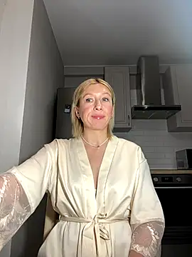 Kittie_Valentine's cam snapshot