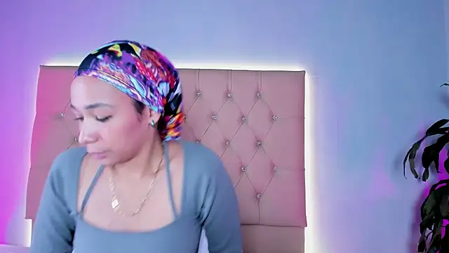 EmmaLawrence_'s cam snapshot