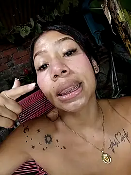 Rous-squir live sex cam