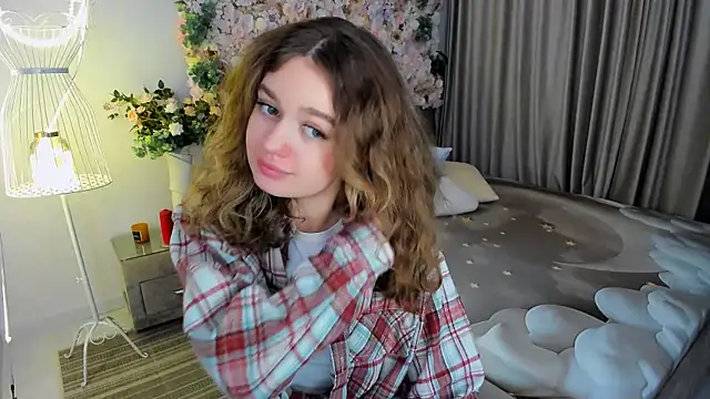 MiracleCurly's cam snapshot