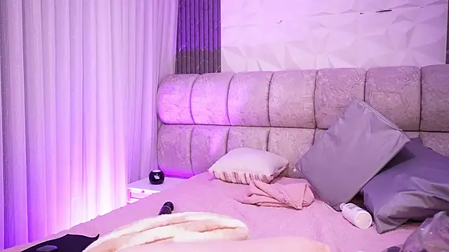 rousse_coup's cam snapshot