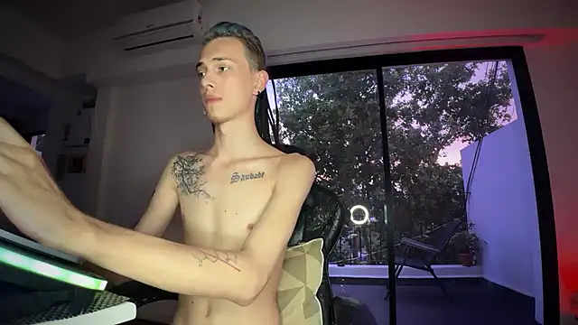 Den_BlueXx live sex cam