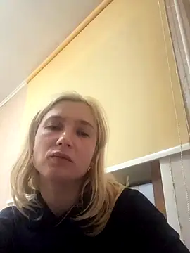 KisJeni's cam snapshot