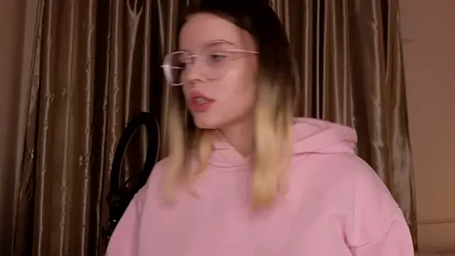 HanaMitsuri's cam snapshot