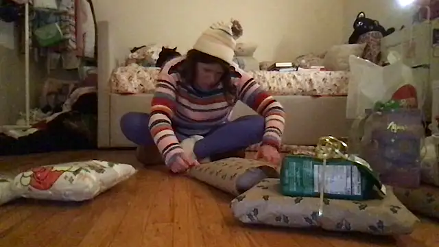 HYPHYtype's cam snapshot