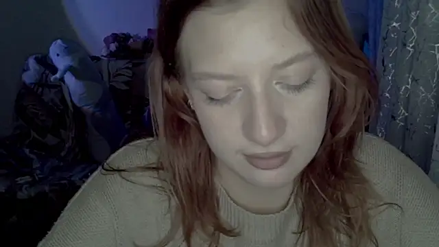 Lily_Ember's cam snapshot