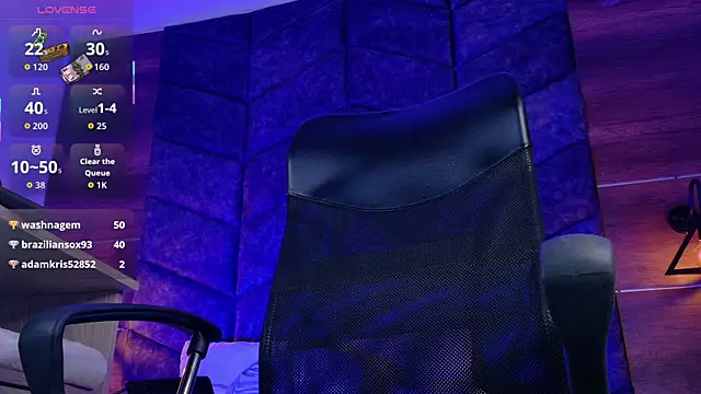 LiamThunder05_'s cam snapshot