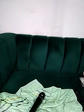 SmashingLucia's cam snapshot