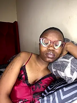 YummyMelanin117's cam snapshot