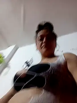 Lady_16's cam snapshot