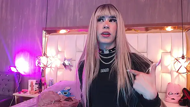 Foxxy_Doll live sex cam