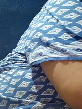 tamilthanushri live sex cam