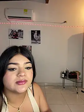 royalgirls_x live sex cam