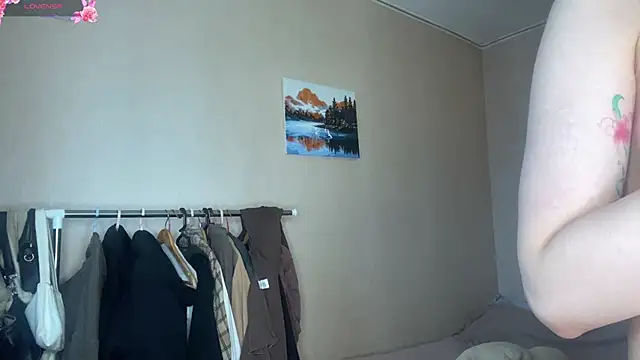 AlexaPawn live sex cam