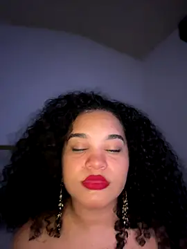 Lucy_wilson5 live sex cam