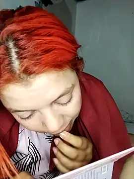 Emely_kis_ live sex cam