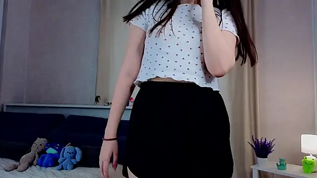 LuclieOppy live sex cam