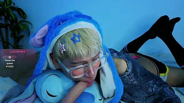 taichi_bluy live sex cam