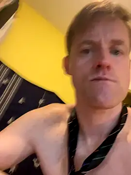 londonfuckwhore1 live sex cam