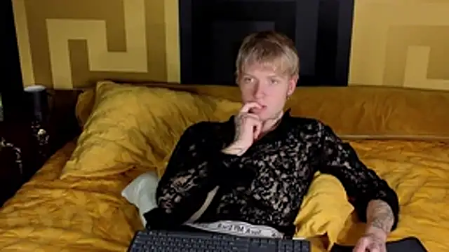 TRAVIS_CLAS live sex cam