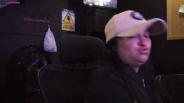 Mia_oficial's cam snapshot