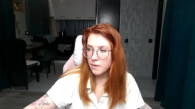 Reginasmilee's cam snapshot