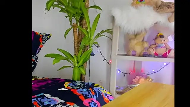 khalyn_jenner live sex cam