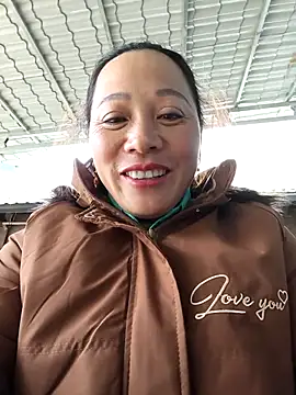 Y-eahi's cam snapshot