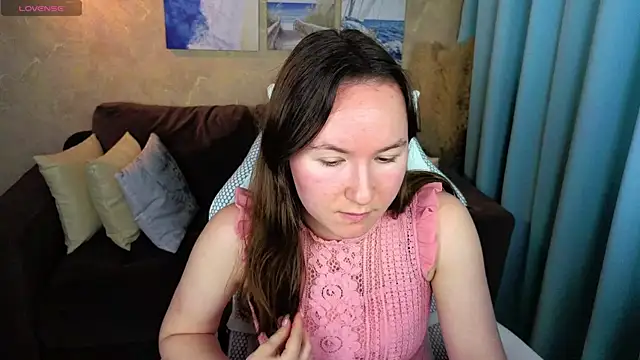 Little_doll_meow's cam snapshot