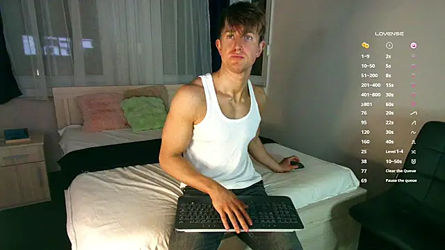 ChristianLevine_ live sex cam