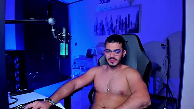 BrunoD31 live sex cam