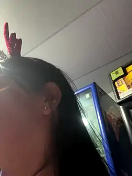 Hot_beauty__ live sex cam