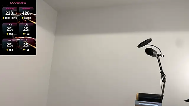 TheDonnyBasilisk live sex cam