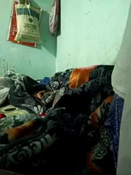 maxmishra18 live sex cam