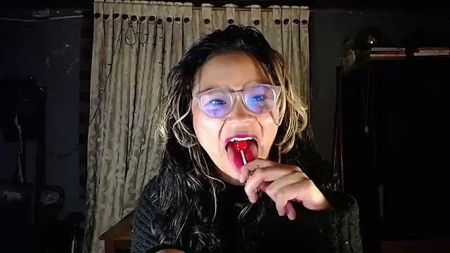 Hathorlove's cam snapshot