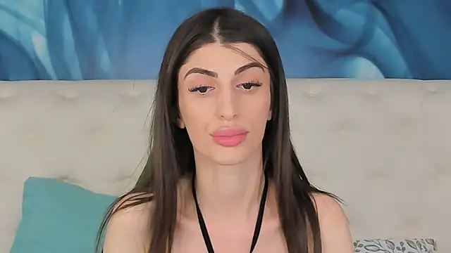 SkinnyDolly's cam snapshot