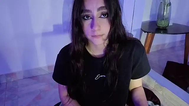 sharlot24's cam snapshot