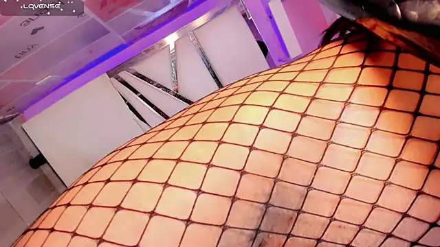 Ariia-janee live sex cam