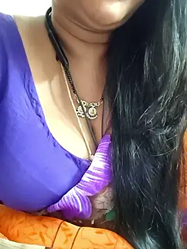 Srilakshmi_telugu's cam snapshot