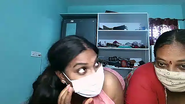 Honey__baby_'s cam snapshot