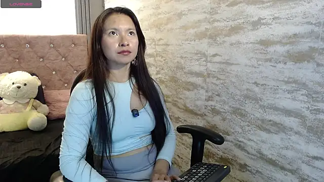 Cloe16_'s cam snapshot