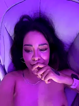 LilEuphoria's cam snapshot