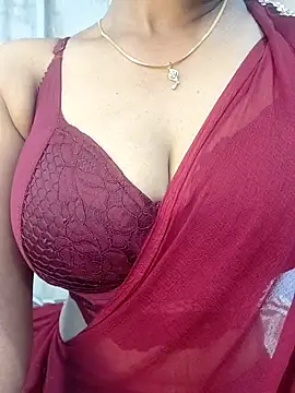 Praveena27telugu's cam snapshot