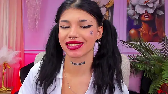 YasminWild live sex cam