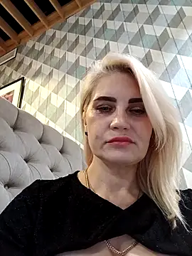 JennyOMay live sex cam